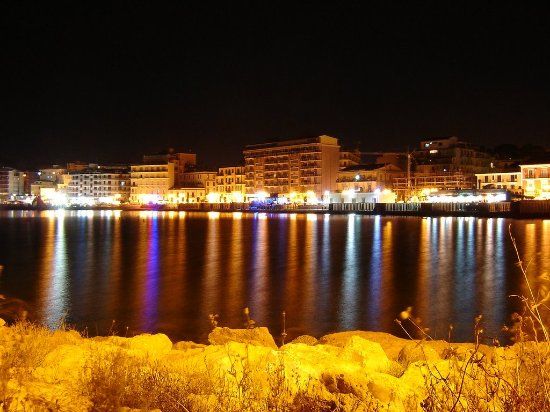 Lungomare Cristoforo Colombo